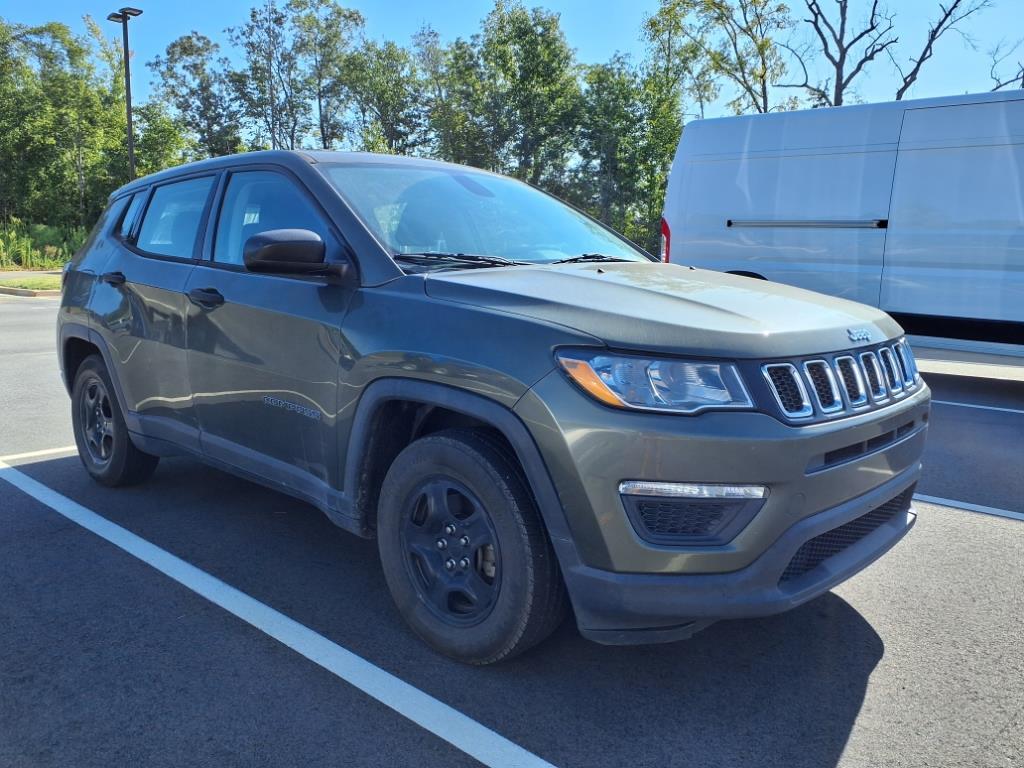 2019 Jeep Compass Sport photo 2