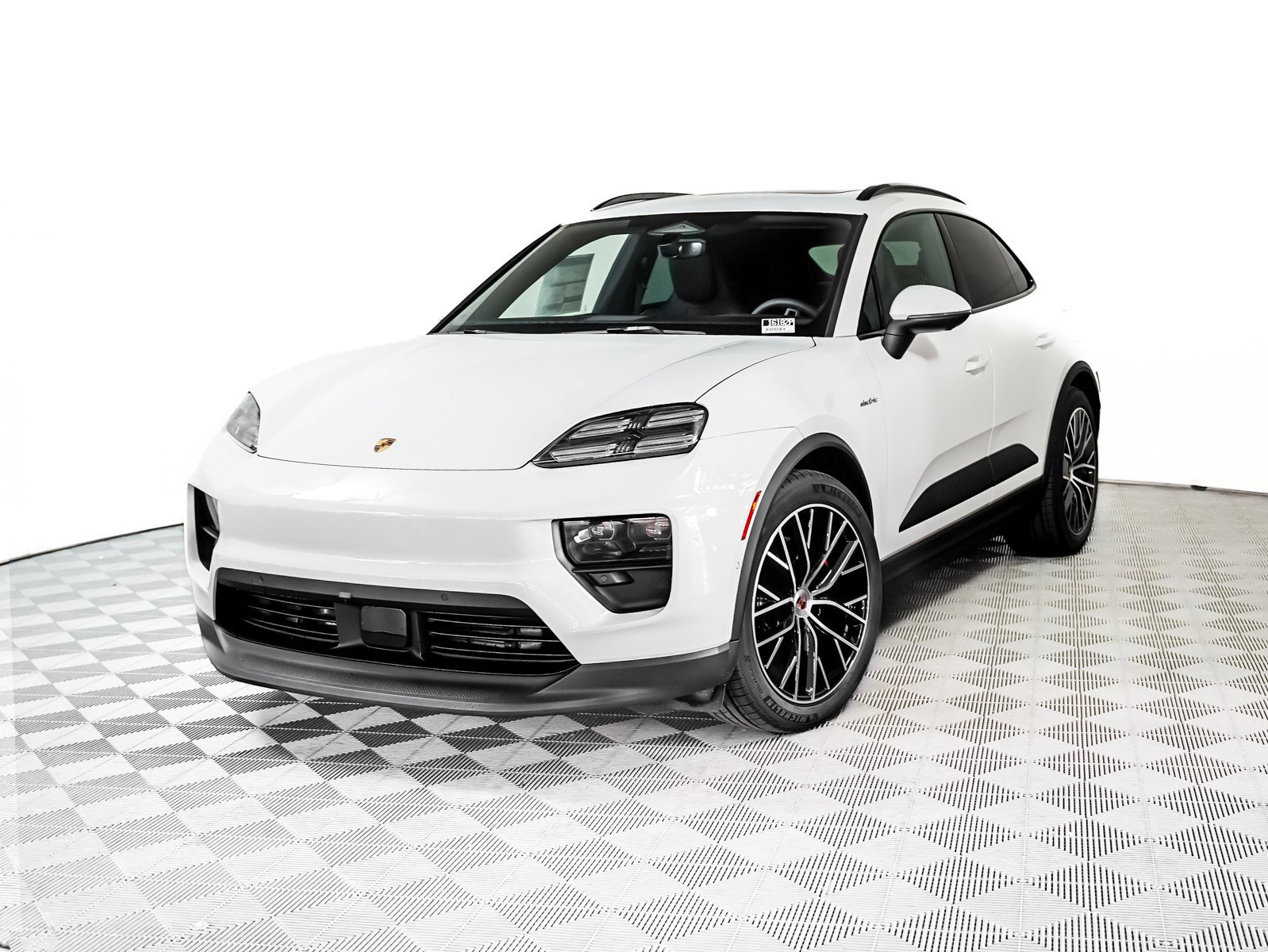 New 2025 Porsche Macan Electric 4S