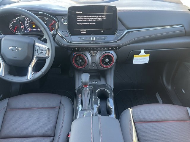 2025 Chevrolet Blazer RS photo 13