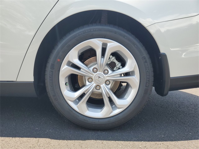 2025 Honda Accord LX photo 6