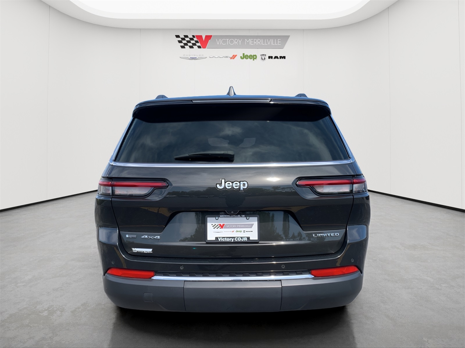 2022 Jeep Grand Cherokee Limited photo 3