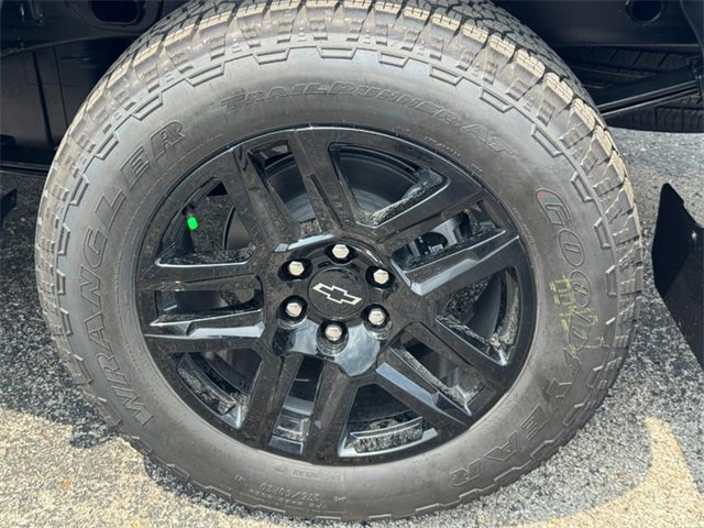 2026 Chevrolet Silverado 1500 Custom photo 4