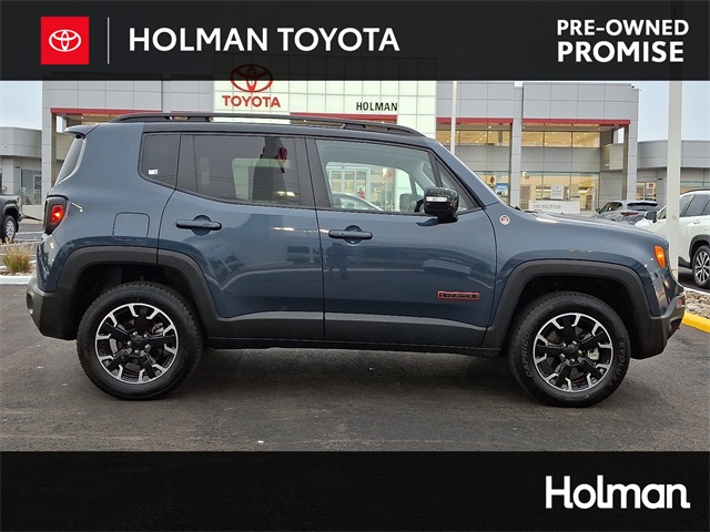 2023 Jeep Renegade Trailhawk