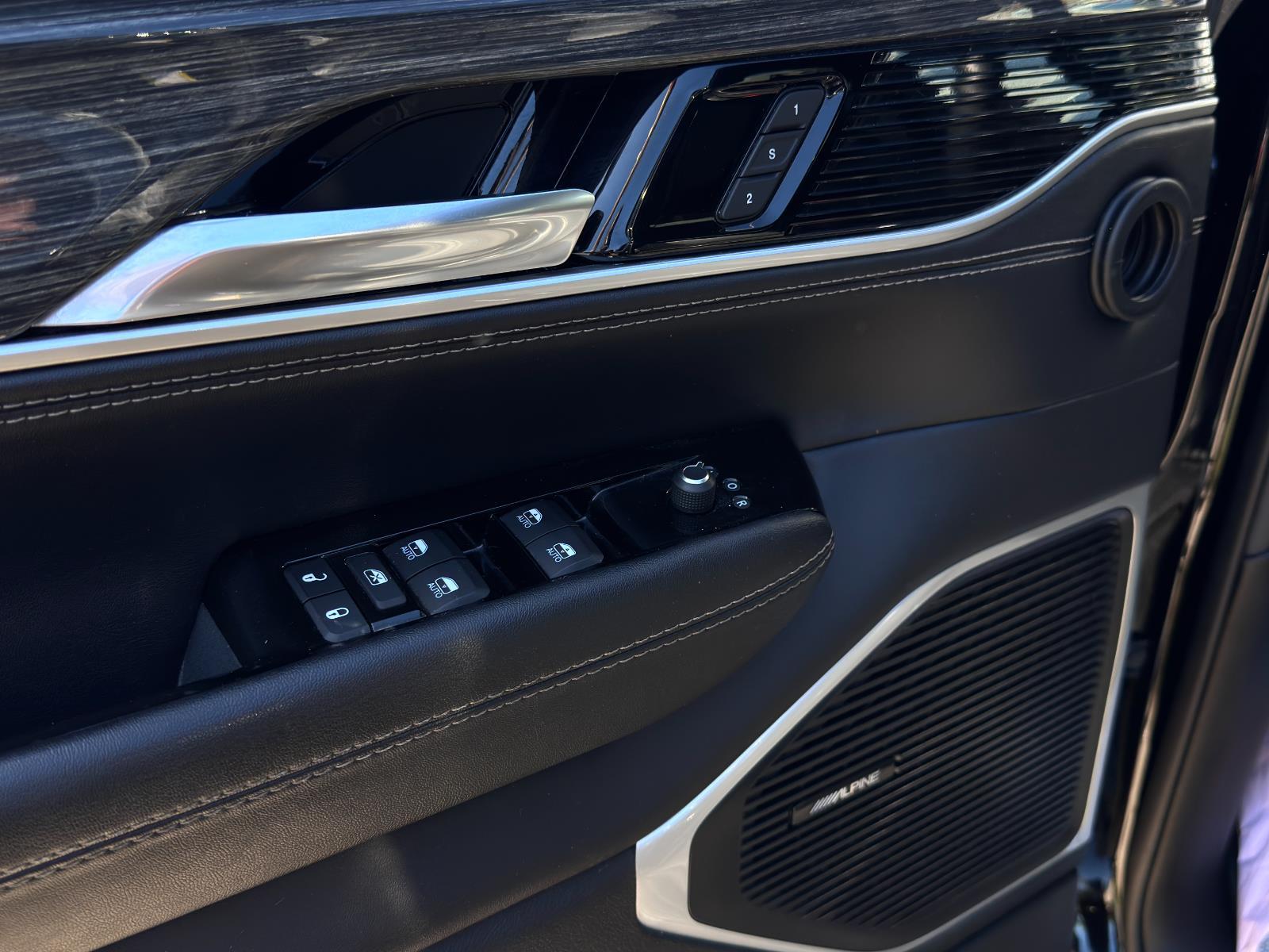 2022 Jeep Wagoneer Series II photo 14