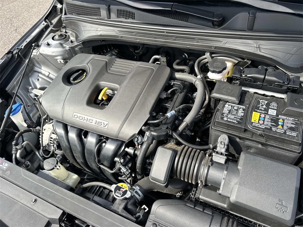 2024 Kia Forte LXS photo 12