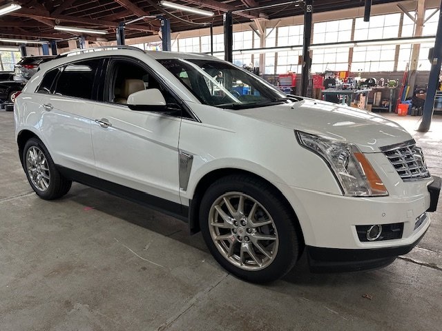 2014 Cadillac SRX Premium photo 5