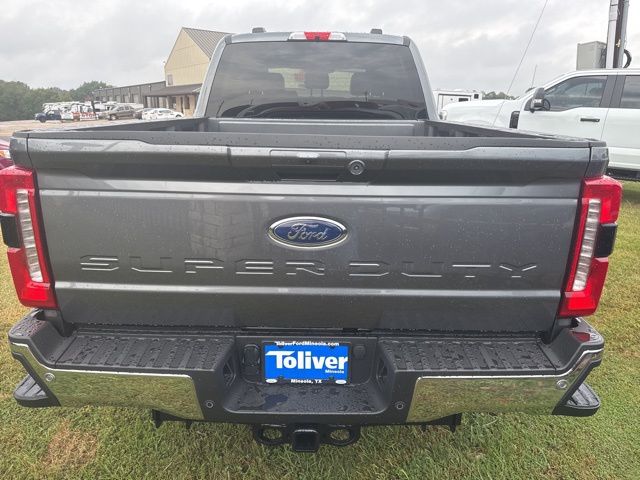 2026 Ford F-250 Lariat photo 3