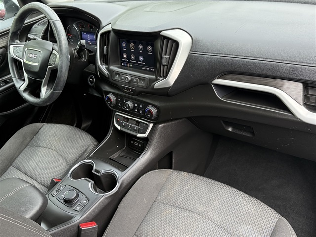2022 Gmc Terrain SLE photo 17
