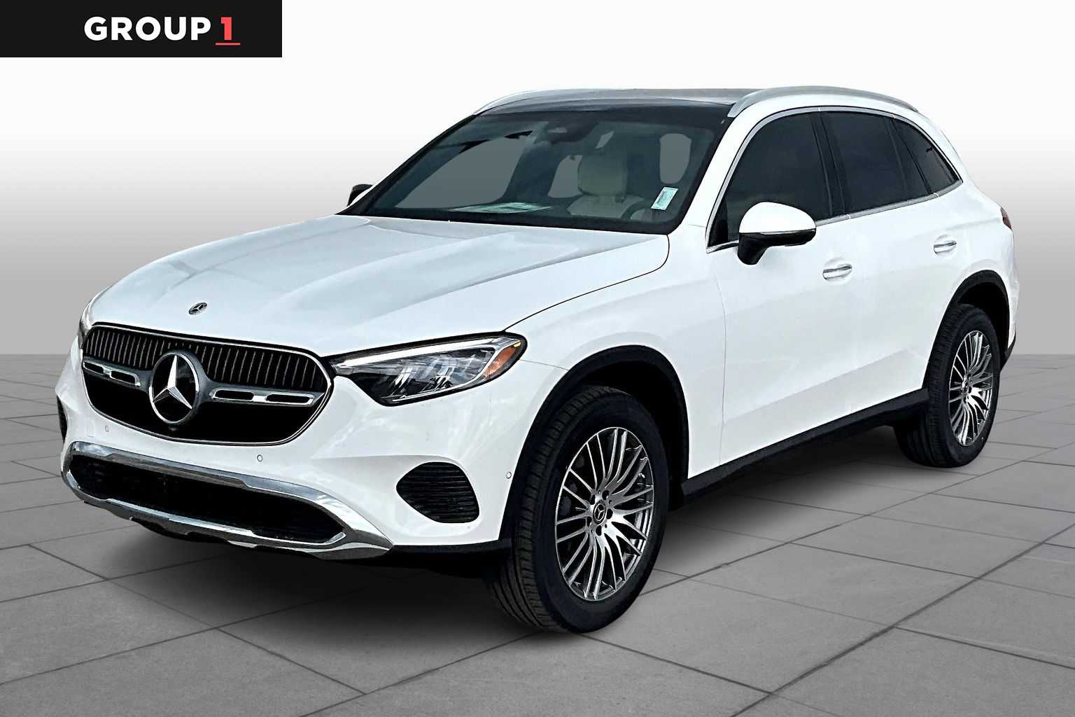 2026 Mercedes-Benz GLC Base's photo