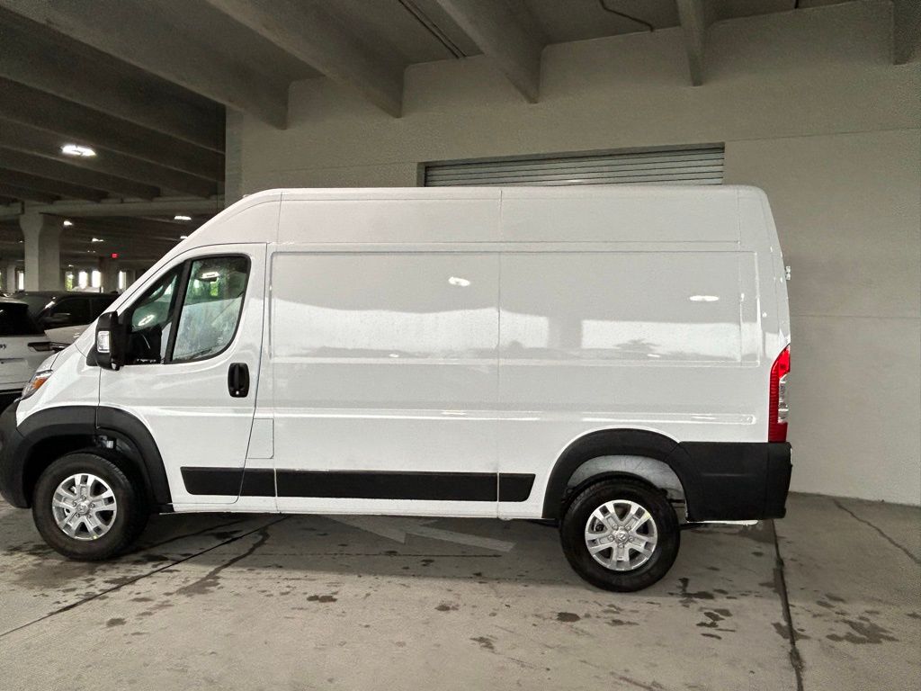2025 Ram ProMaster 2500 photo 5