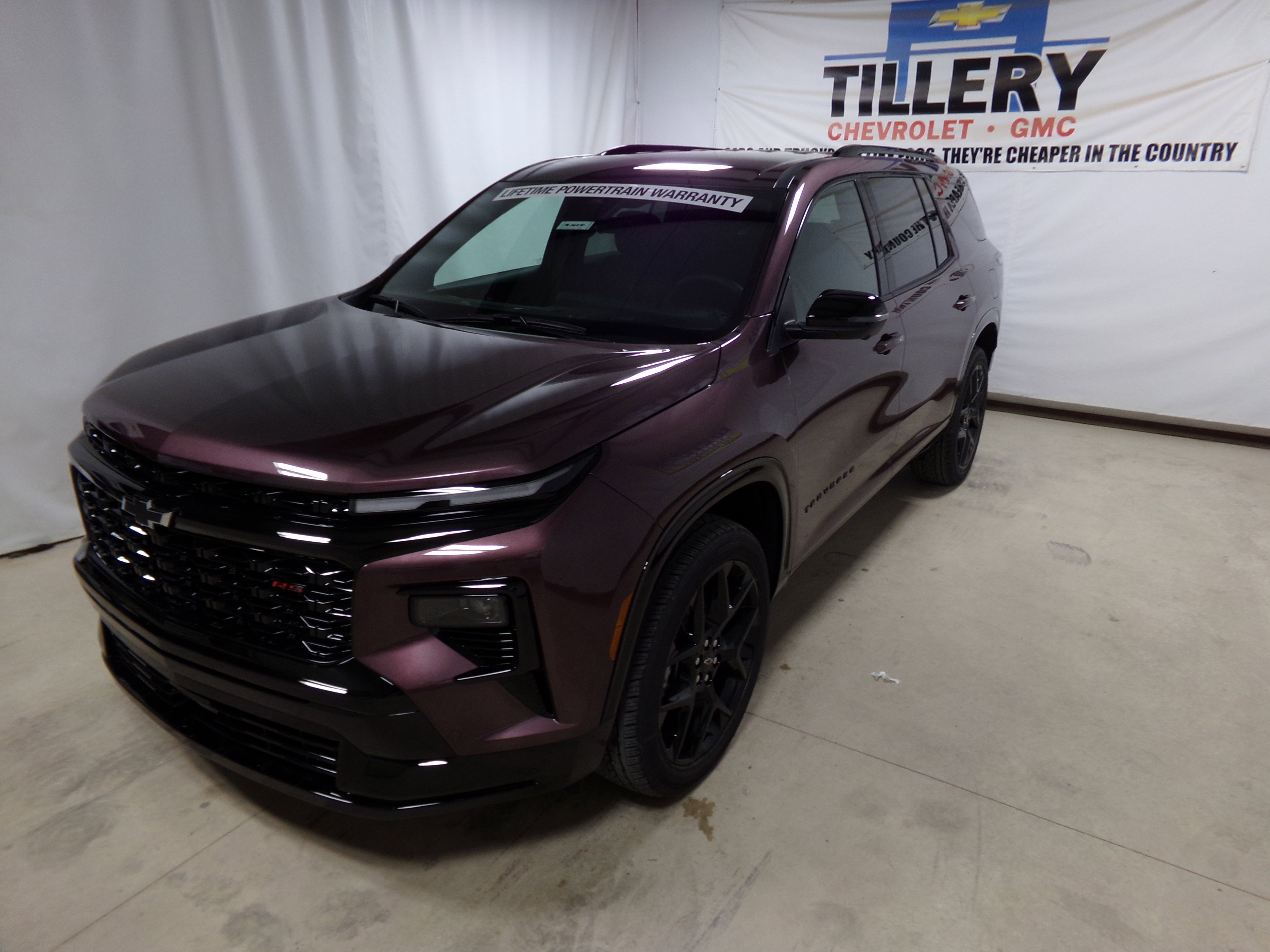 2026 Chevrolet Traverse RS photo 3