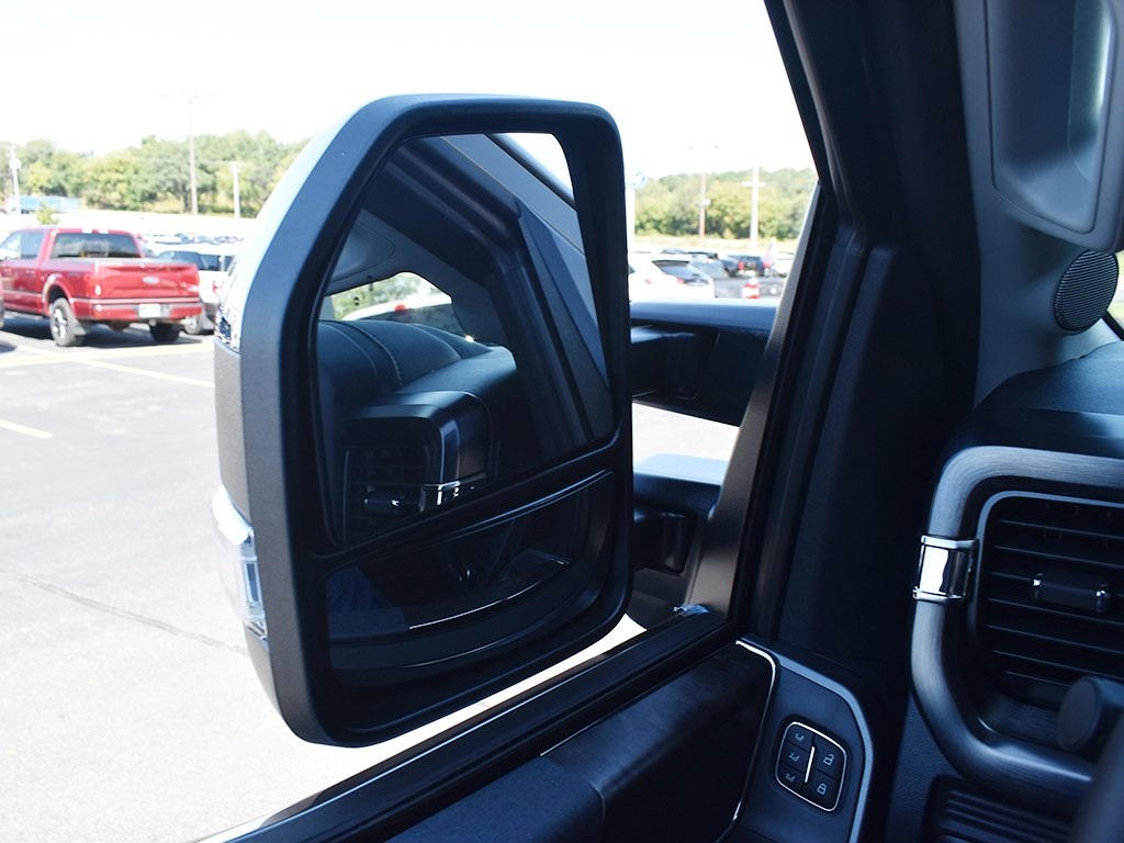 2026 Ford F-250 Lariat photo 31