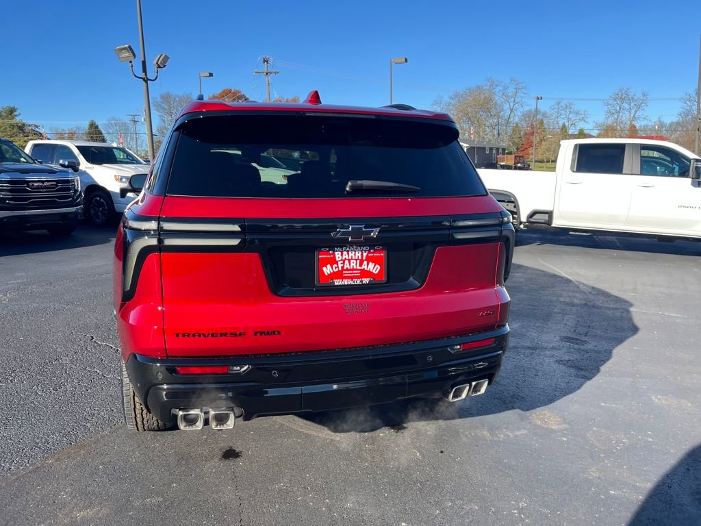 2026 Chevrolet Traverse RS photo 2