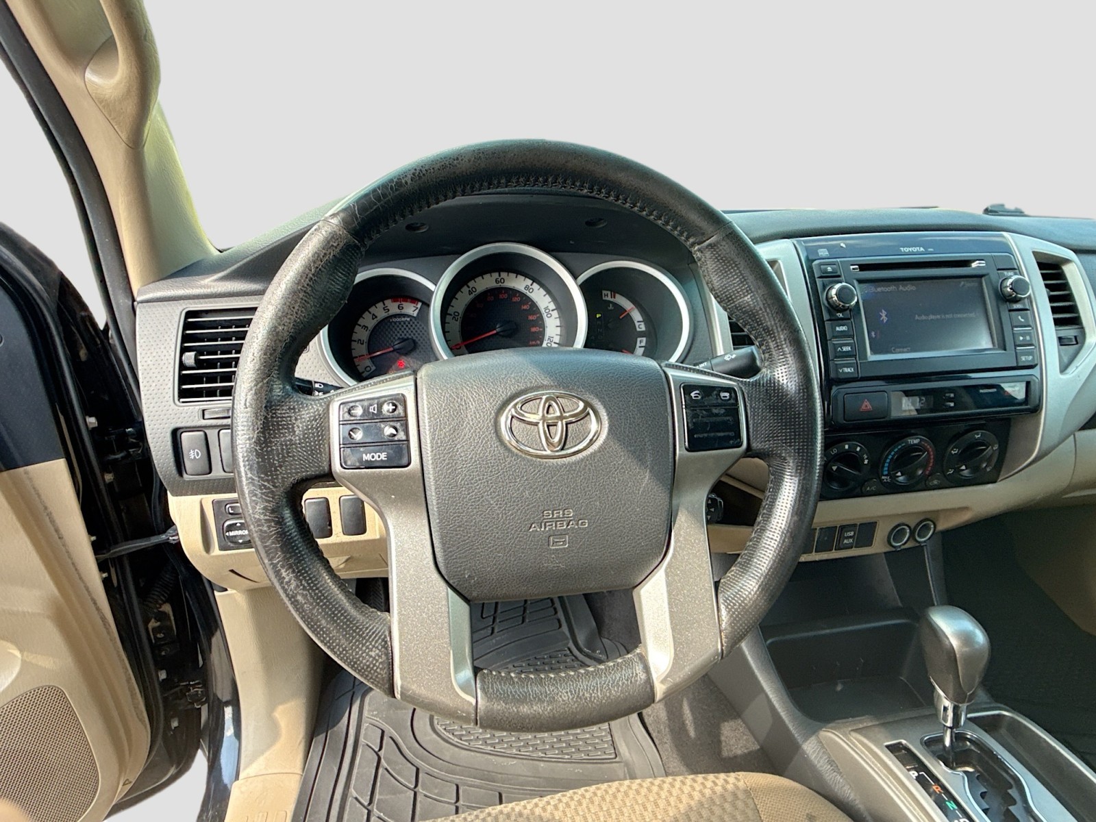 2013 Toyota Tacoma PreRunner photo 11