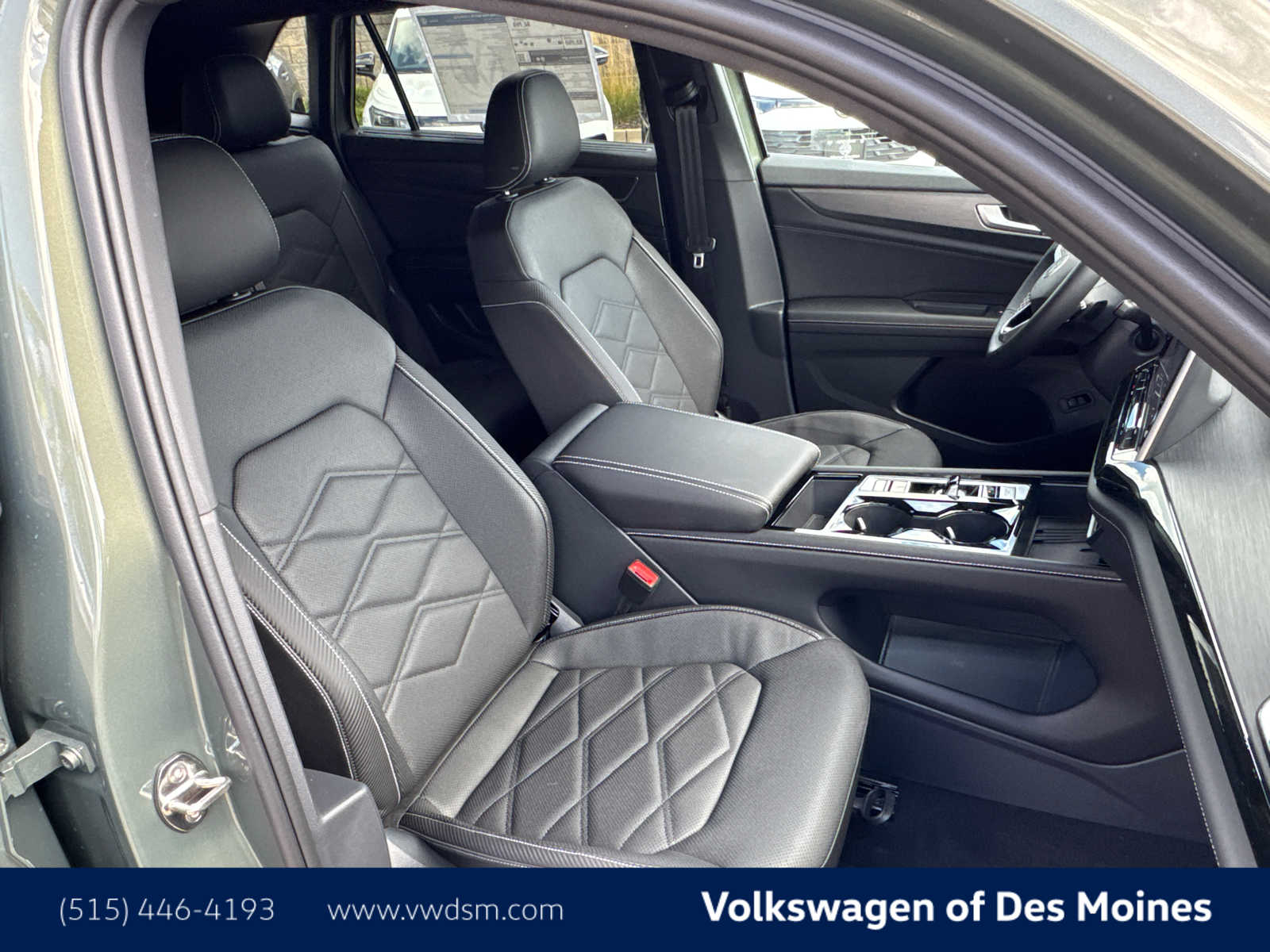 2026 Volkswagen Atlas Cross Sport SE Technology photo 14