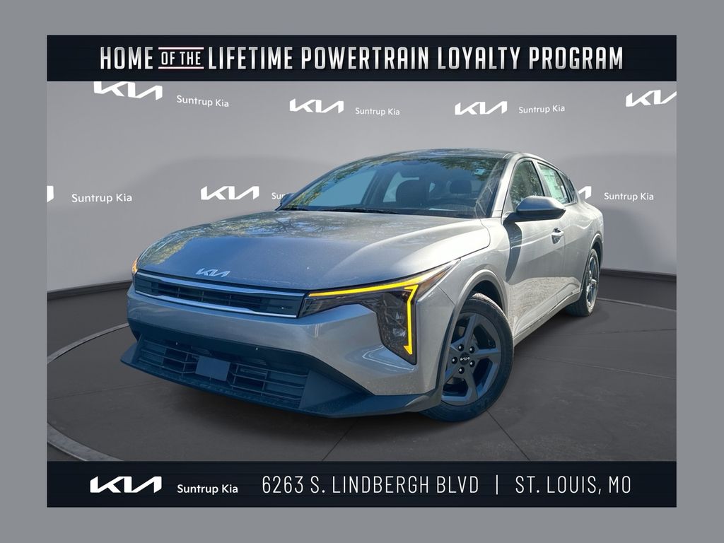 2025 Kia K4 LXS's photo