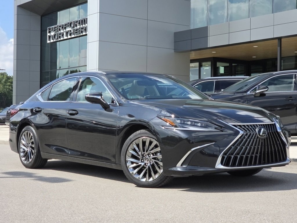 2024 Lexus ES 350 Ultra Luxury photo 2