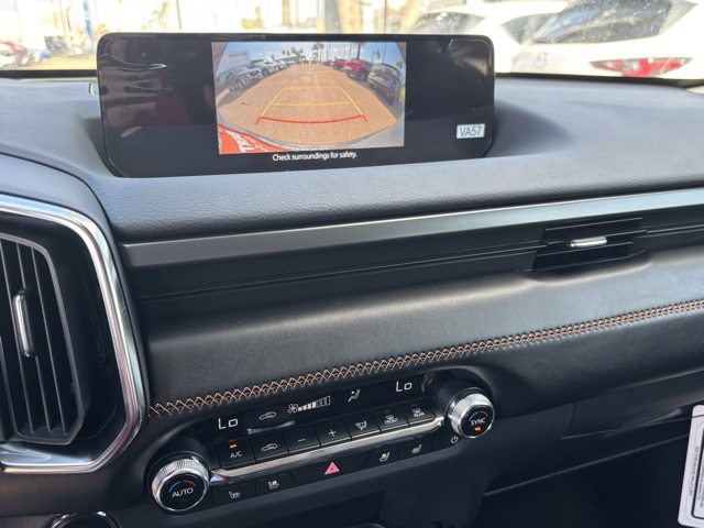 2025 Mazda CX-50 Premium Plus photo 10