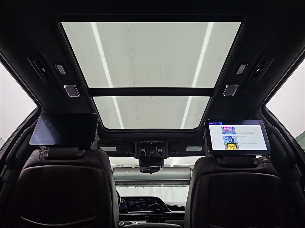 2024 Cadillac Escalade Sport Platinum photo 42