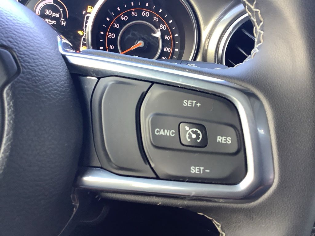 2023 Jeep Gladiator Overland photo 14
