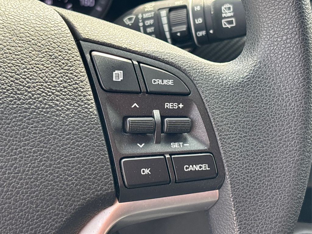 2020 Hyundai Tucson Value photo 30