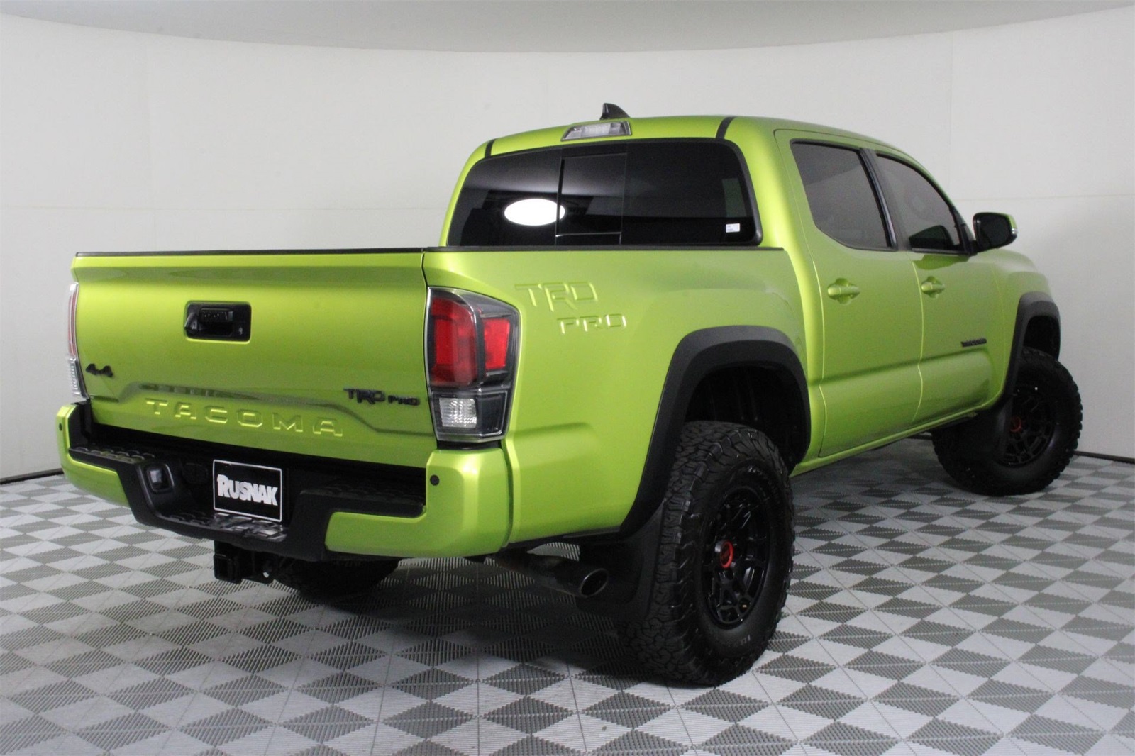 2022 Toyota Tacoma TRD Pro photo 7