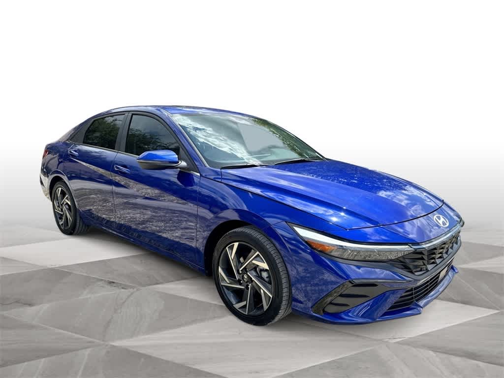 2024 Hyundai Elantra Hybrid Limited photo 2