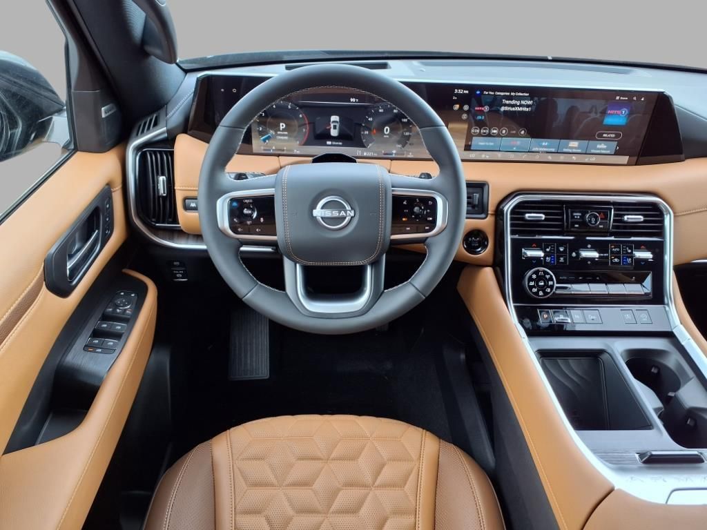 2025 Nissan Armada Platinum Reserve photo 3