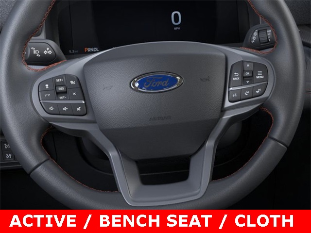 2025 Ford Explorer photo 32