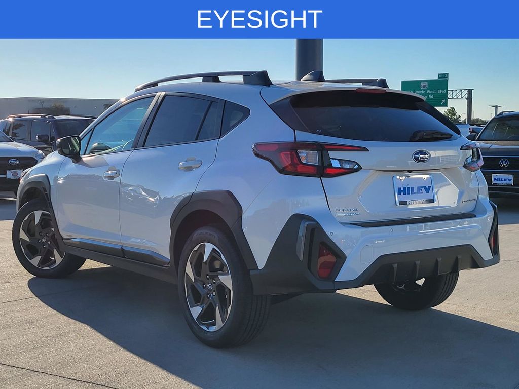 2025 Subaru Crosstrek Limited photo 2