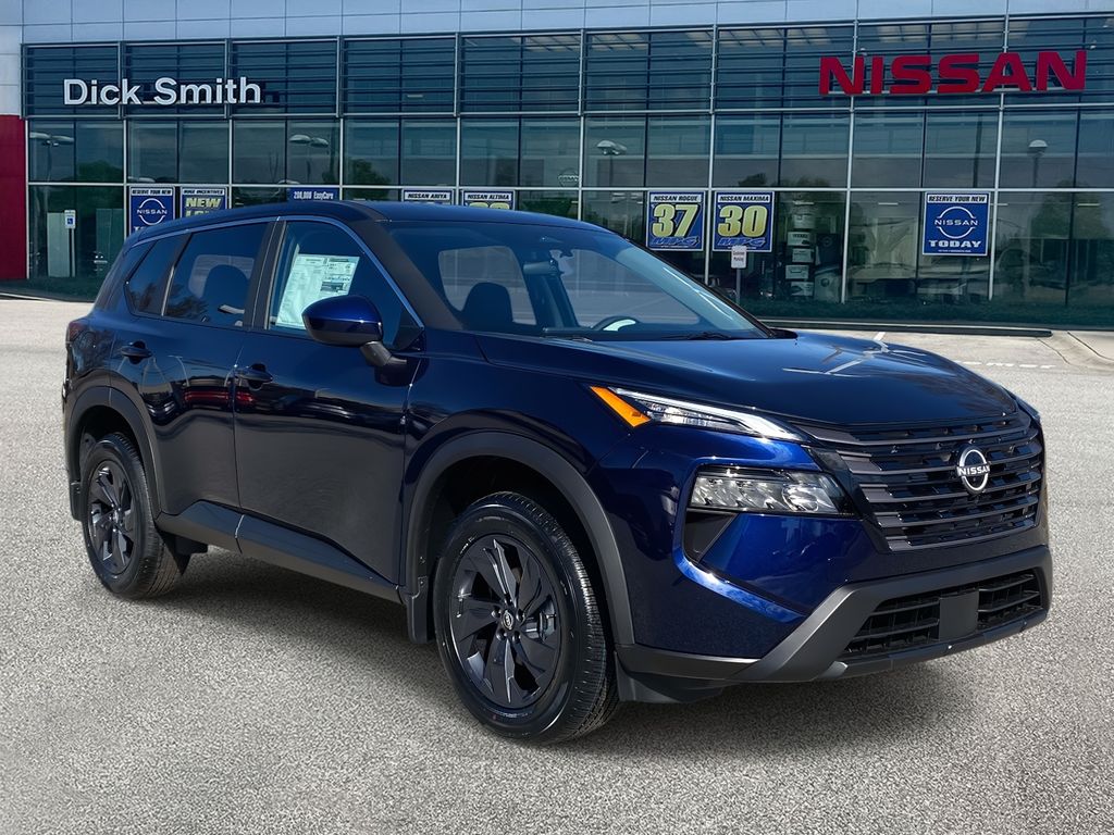 2026 Nissan Rogue SV's photo