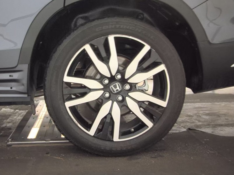 2022 Honda Pilot Touring photo 24