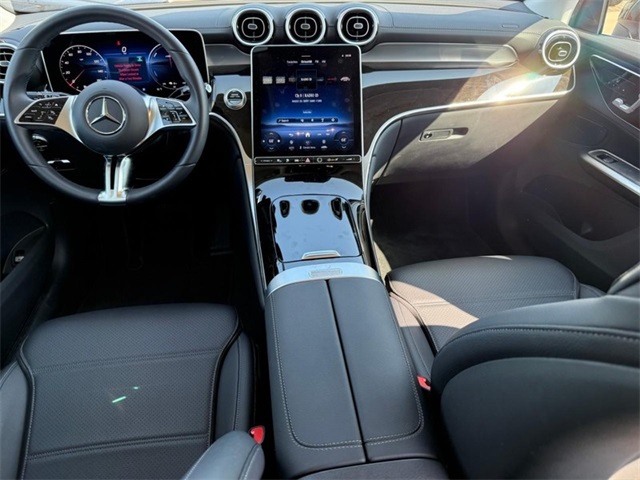 2025 Mercedes Benz GLC 350e 4MATIC photo 13