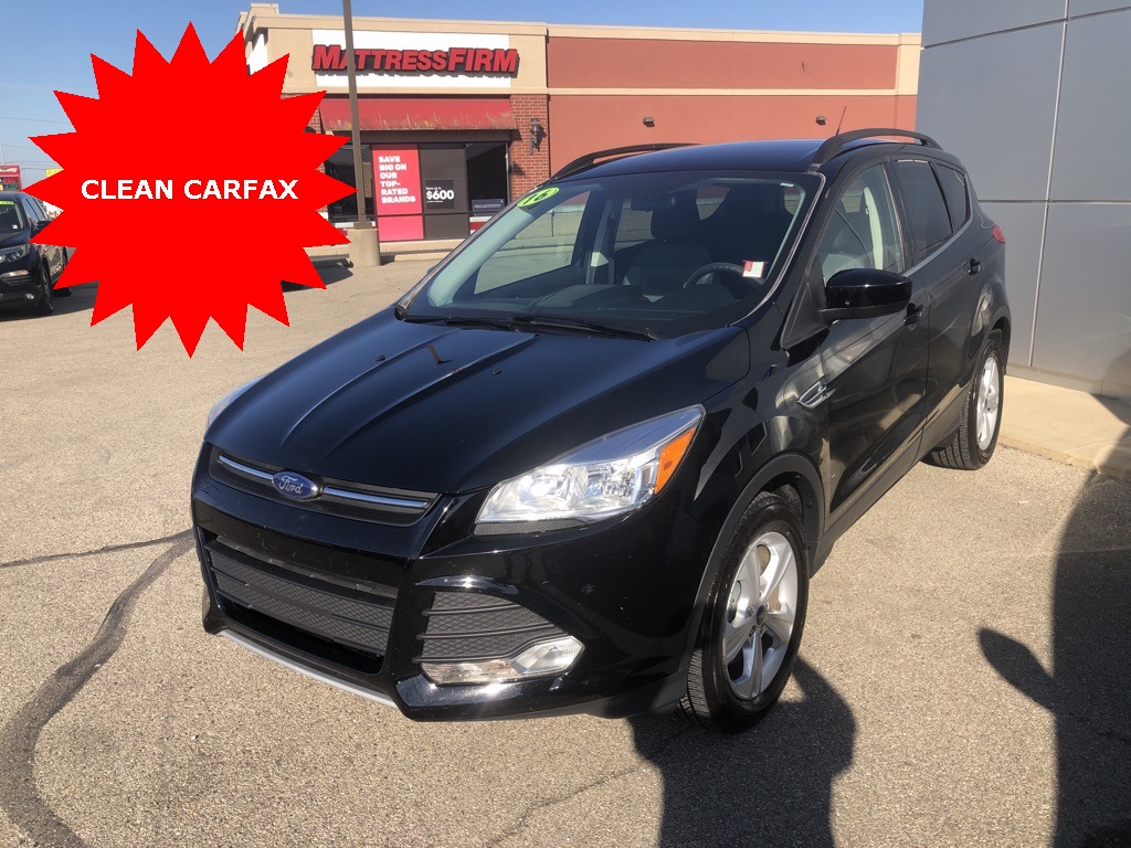2016 Ford Escape SE photo 2