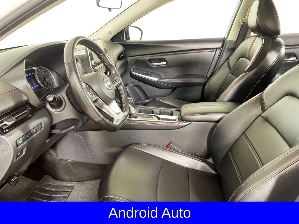 2024 Nissan Sentra SR photo 11