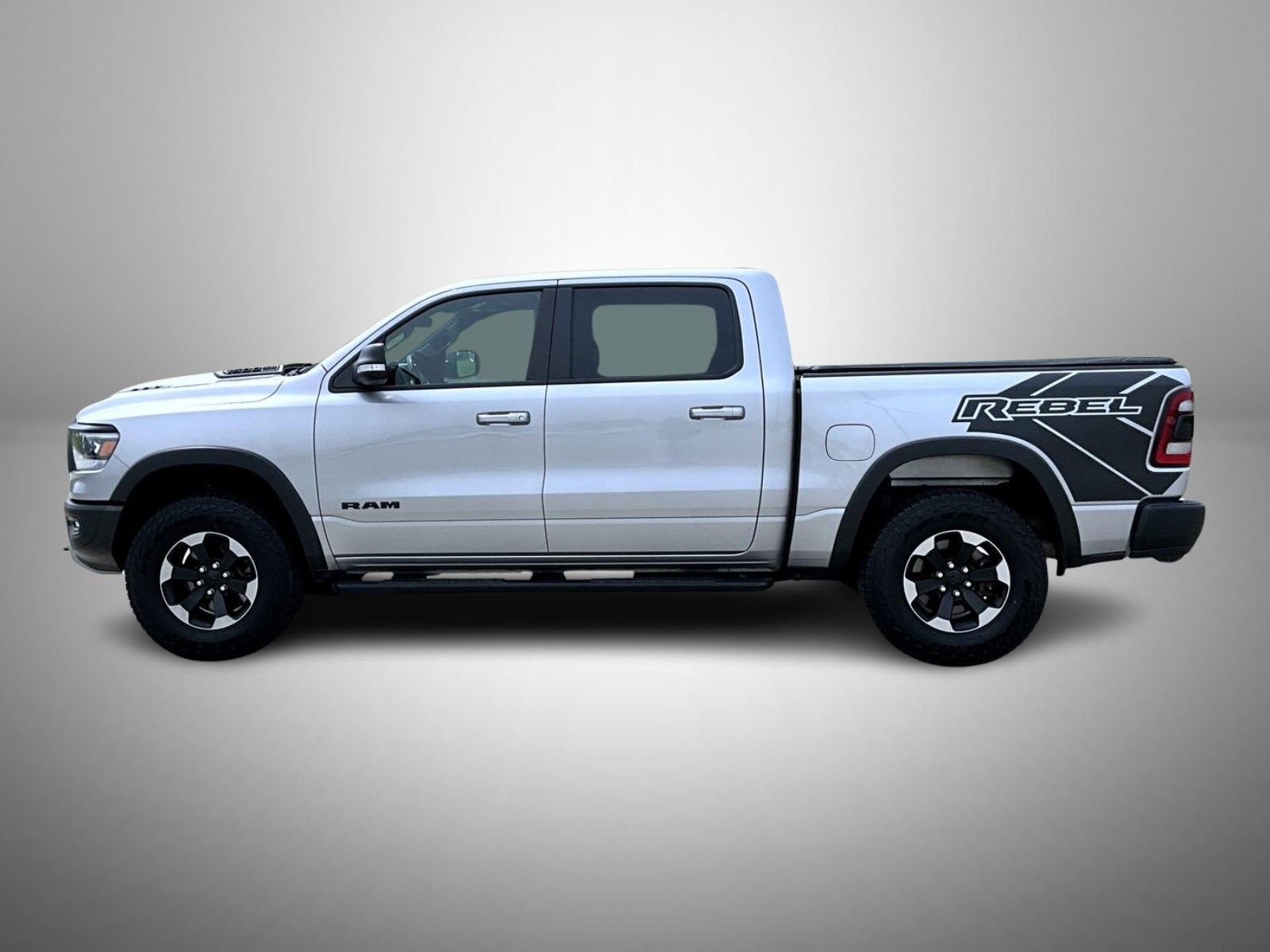 2020 Ram 1500 Rebel photo 8