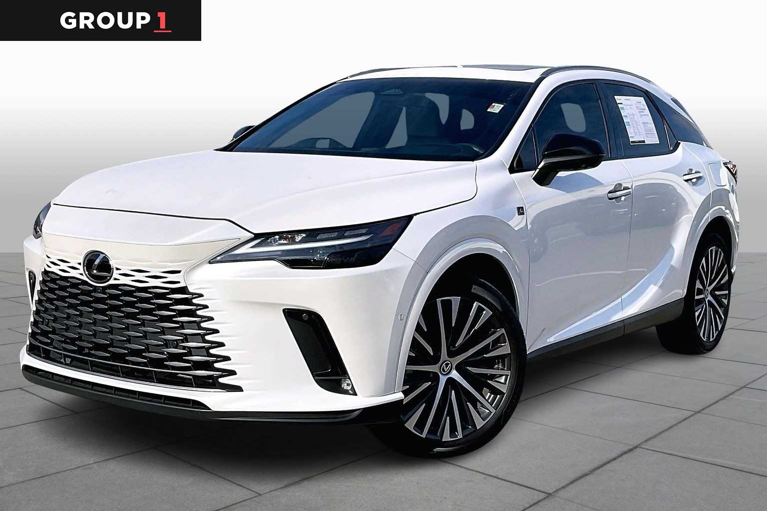2024 Lexus RX 350's photo
