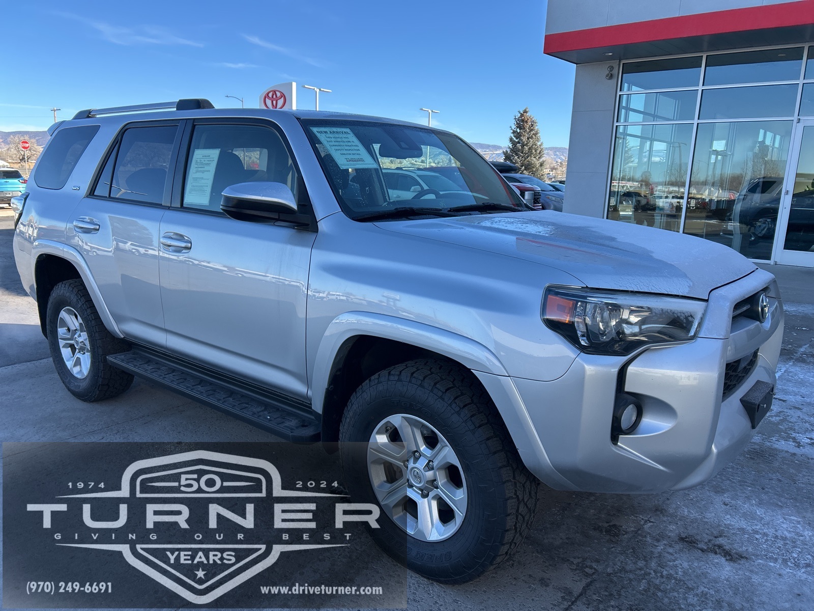 2020 Toyota 4Runner SR5's photo