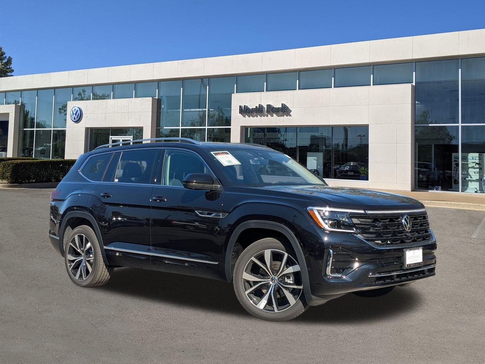 2026 Volkswagen Atlas SEL Premium R-Line's photo