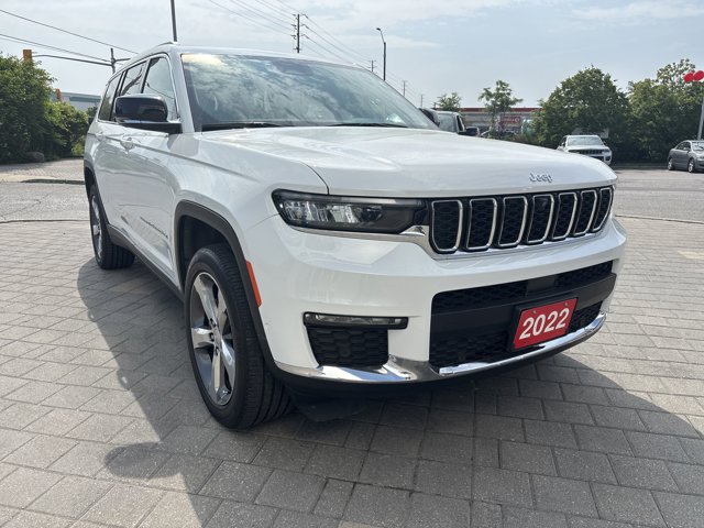 Used 2022 Bright White Jeep Limited image 1
