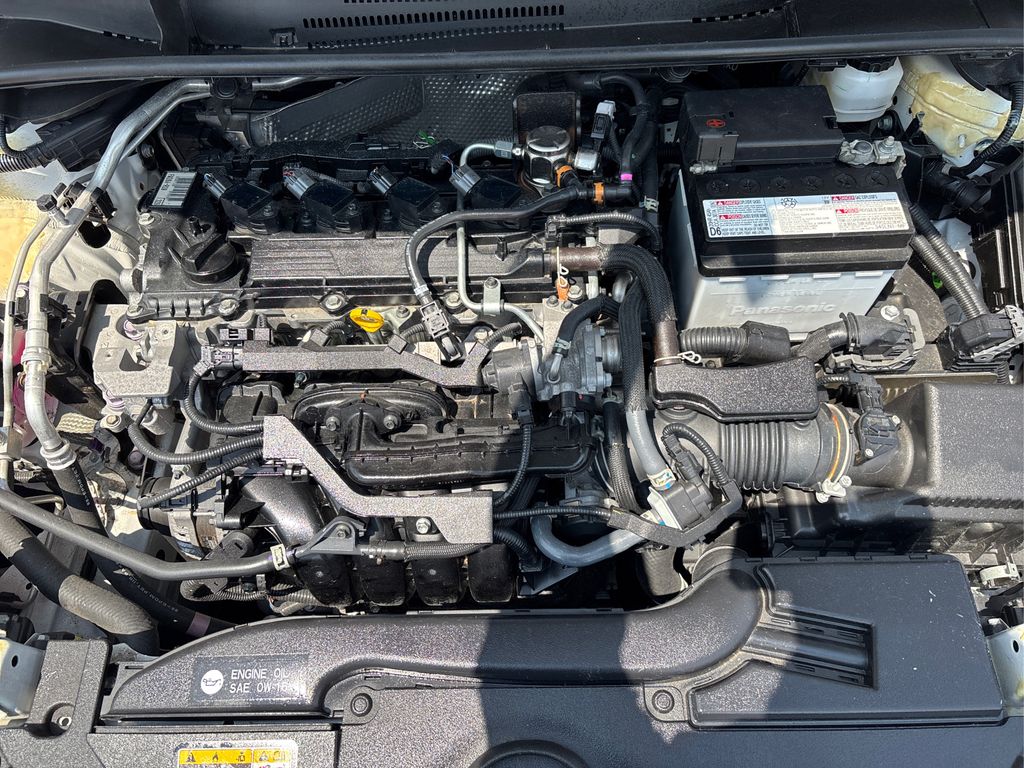 2023 Toyota Corolla SE photo 13
