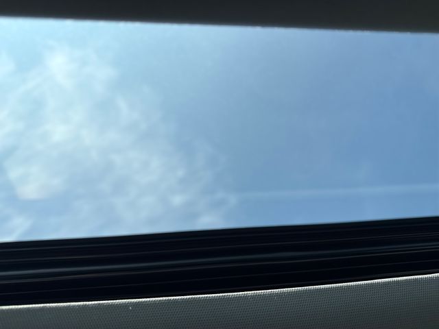 2025 Acura Integra Base photo 18