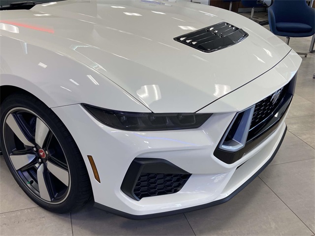2025 Ford Mustang GT Premium photo 21