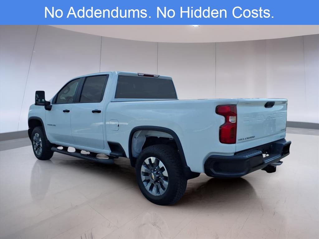 2026 Chevrolet Silverado 2500HD Custom photo 3