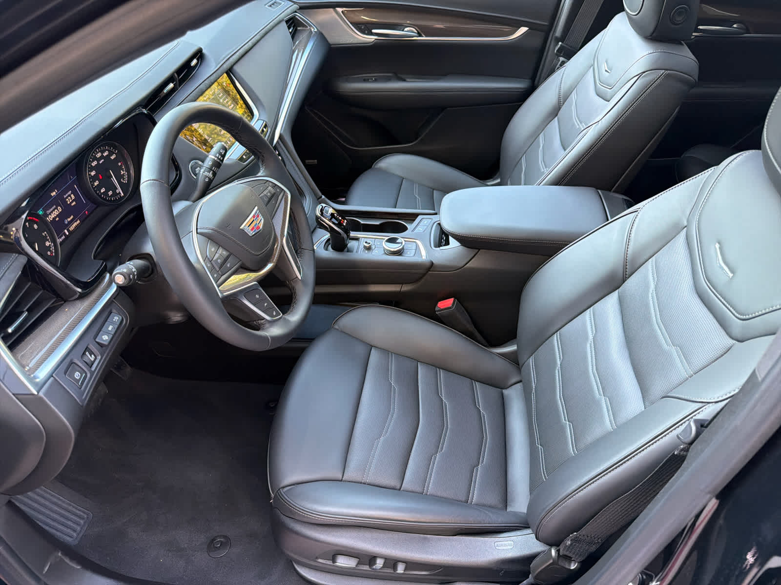 2024 Cadillac XT5 Platinum Premium Luxury photo 11