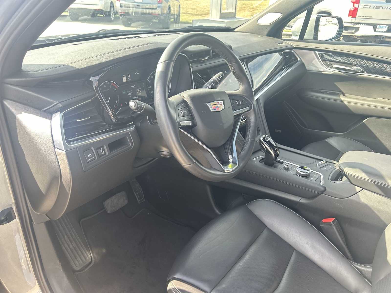 2025 Cadillac XT6 Premium Luxury photo 10