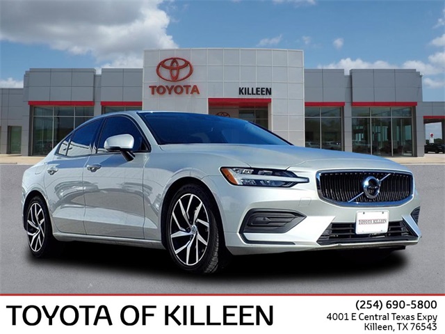 2020 Volvo S60 Momentum