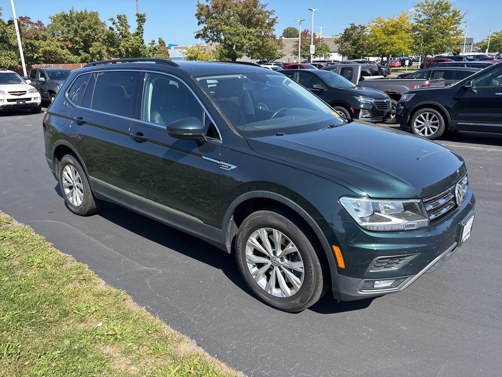2018 Volkswagen Tiguan SE photo 2