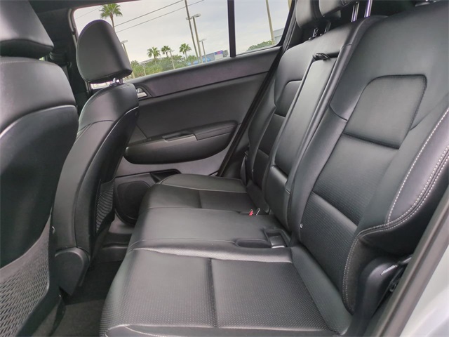 2022 Kia Sportage Nightfall Edition photo 12
