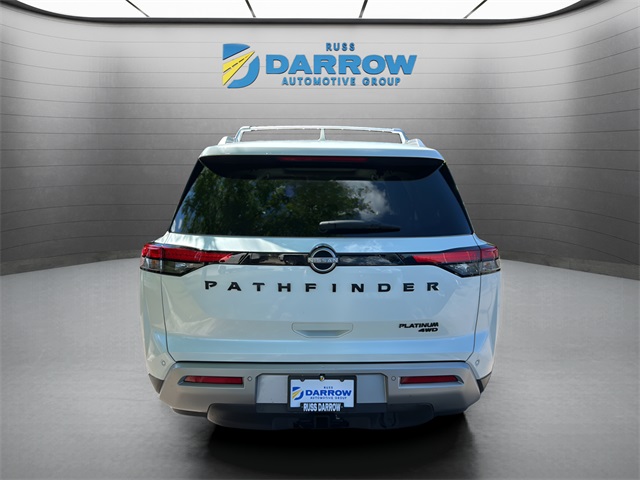 2023 Nissan Pathfinder Platinum photo 4